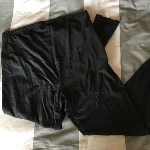 Old Navy Maternity Leggings